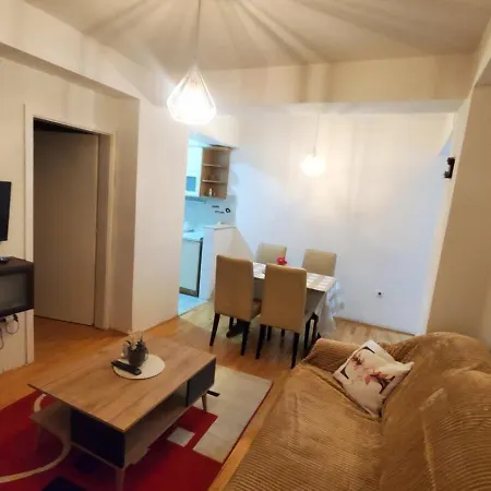 Aleksandra 3 Appartement