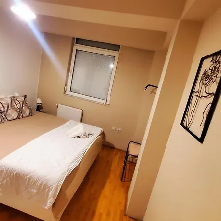 Aleksandra 3 Appartement *