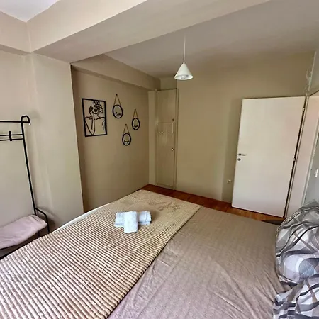 Apartment Aleksandra 3 *